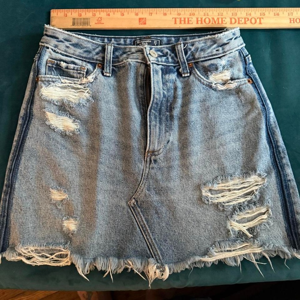 Abercrombie‎ & Fitch Vintage A-Line Denim Skirt | Size 27 / 4